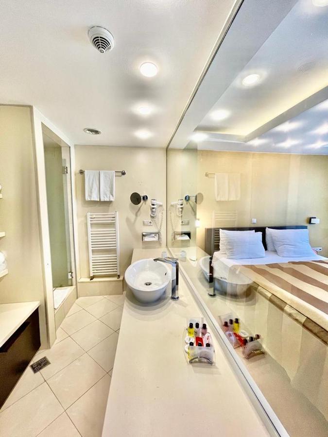 Junior Suite (4 Adults)
